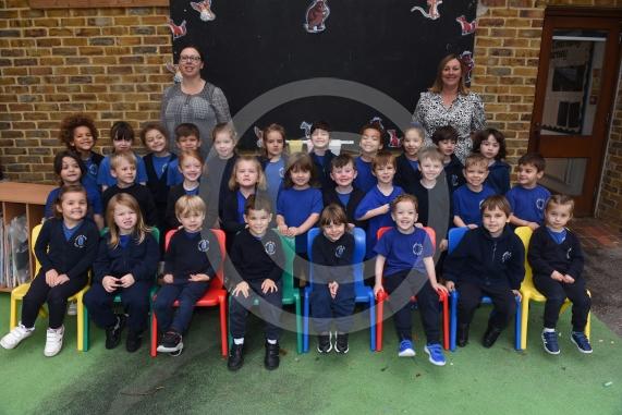 FIRST CLASS The Queen Anne Royal Free CE Controlled First School  Chaucer Close  Windsor  SL4 3EH  1 class CHAUCER CLASS Miss Gusell, Mrs Warburton