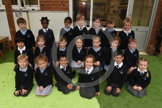 FIRST CLASS Clewer Green CE School  Hatch Lane  Windsor  SL4 3RL 2 classes ROMAN'S CLASS