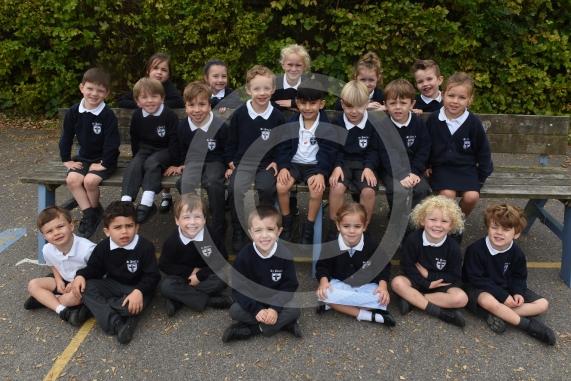 FIRST CLASS St Paul's C of E Combined School  Stratford Drive  Wooburn Green  HP10 0PQ 1 class  KINGFISHER CLASS 
