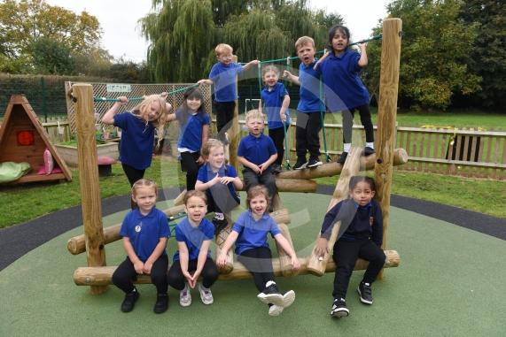 FIRST CLASS Foxes Piece School  Newfield Road, Marlow   1 class RECEPTION