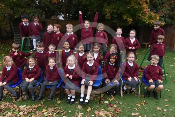 FIRST CLASS Holyport CE Primary School  Stroud Farm Road Holyport  SL6 2LP 1 class DONALDSON CLASS