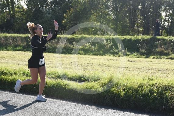Maidenhead Half MarathonStarts from The Moors in Maidenhead at 9am Photos by Ian LongthorneCookham Moor -  IMOGEN running