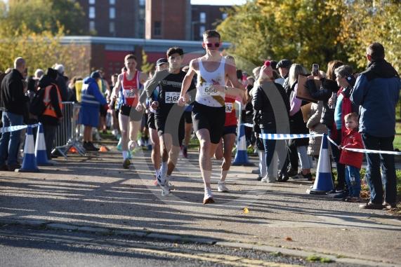 Maidenhead Half MarathonStarts from The Moors in Maidenhead at 9am Photos by Ian Longthorne