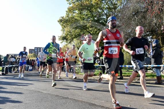 Maidenhead Half MarathonStarts from The Moors in Maidenhead at 9am Photos by Ian Longthorne