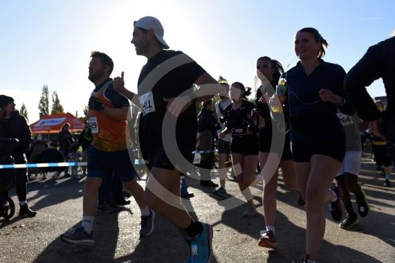 Maidenhead Half MarathonStarts from The Moors in Maidenhead at 9am Photos by Ian Longthorne