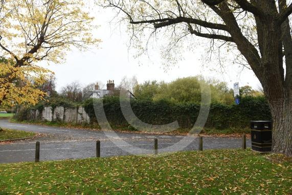 Land between Green View, Holyport Street, and Glenside, Holyport RoadThis week’s public notices include plans for a self-build home on a plot of land in the heart of Holyport.The site is the subject of three failed bids for housing already. 