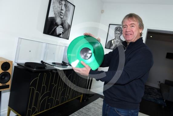 A new independent hi-fi shop has opened in WindsorOwner Ronnie Windsor Audio, 35 Alexandra Road, Windsor