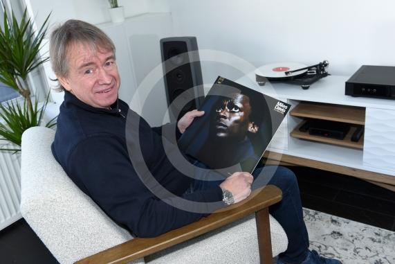 A new independent hi-fi shop has opened in WindsorOwner Ronnie Windsor Audio, 35 Alexandra Road, Windsor