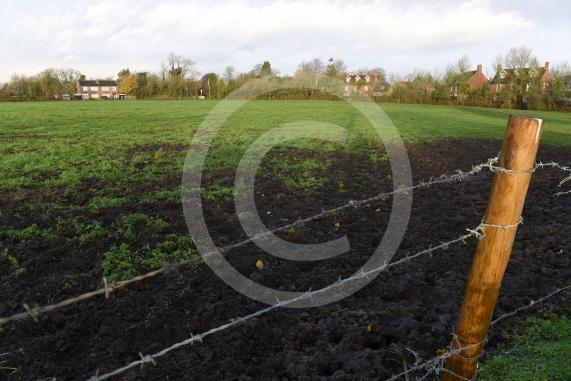 Land west of Lent Rise Road in Burnham has been earmarked as a site for up to 1,000 new homes by developer Croudace Homes. Shots of the land set for development.