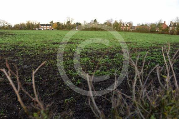 Land west of Lent Rise Road in Burnham has been earmarked as a site for up to 1,000 new homes by developer Croudace Homes. Shots of the land set for development.