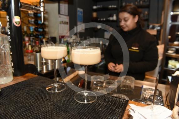 Vietnamese restaurant Suum Kitchen is having a refurbishment – only Vietnamese restaurant in BucksNhan Nyugen and staffSuum Kitchen, Spittal Street, Marlow 