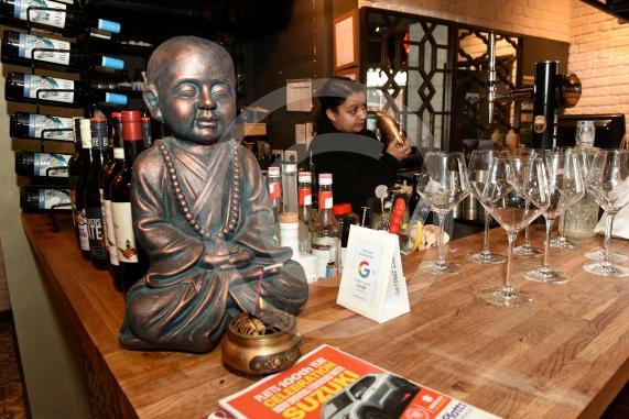 Vietnamese restaurant Suum Kitchen is having a refurbishment – only Vietnamese restaurant in BucksNhan Nyugen and staffSuum Kitchen, Spittal Street, Marlow 