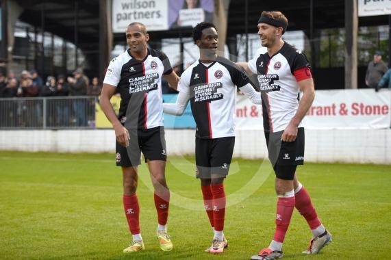 Maidenhead Utd V Hornchurch Ryan Peters first match in charge1-0 goal celebration
