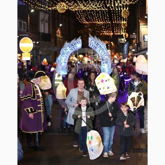 Lantern Parade - Town Hall, Maidenheadl