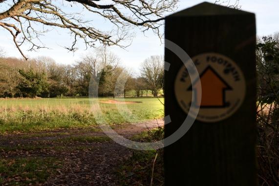 Maidenhead Golf Cljub &ndash; CLOSEDEntrance and on Public Footpath, Maidenhead
