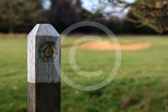 Maidenhead Golf Cljub &ndash; CLOSEDEntrance and on Public Footpath, Maidenhead