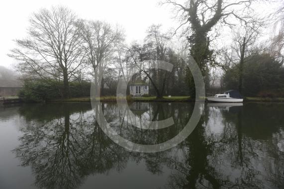 River Thames in the mist, Hurley