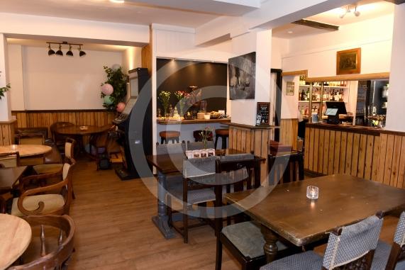 The Vine Pub, 20 Market Street, MaidenheadThe Vine pub and Thai restaurant. New owners have taken over The Vine and have also incorporated a new Thai restaurant into the venue. 