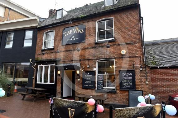 The Vine Pub, 20 Market Street, MaidenheadThe Vine pub and Thai restaurant. New owners have taken over The Vine and have also incorporated a new Thai restaurant into the venue. 