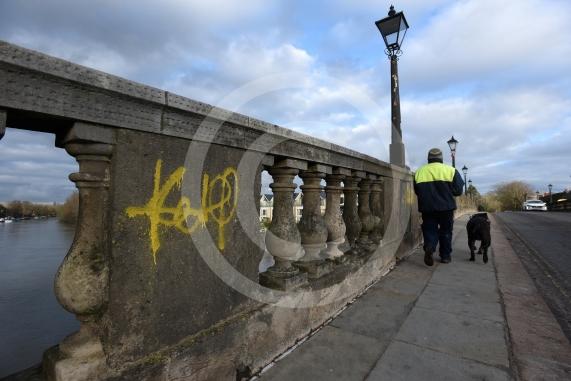 Maidenhead BridgeYellow Grafitti on the bridge