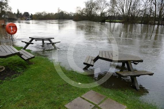Flood photos - Wargrave 10.2.26