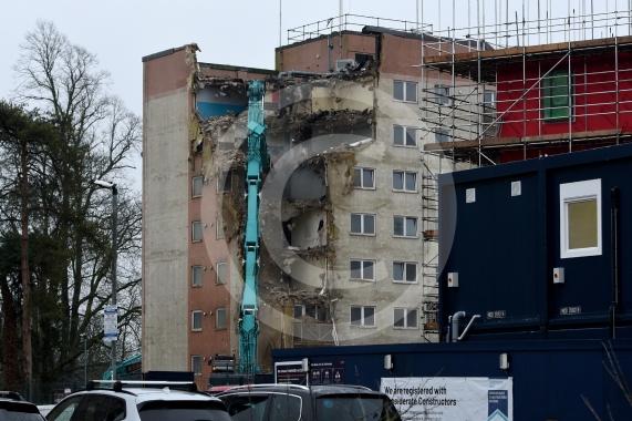 Sawyers Crescent, WindsorWork has started on demolishing the flats.First block of flats to be demolished. 