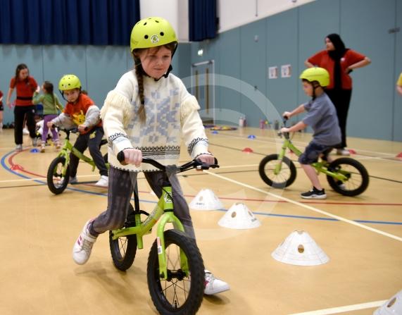 Government 60 active minutes scheme.Active 60 Festival for 5 to 7 yr olds were organised & delivered by Ascot & Maidenhead School Sport Partnership. Braywick Leisure Centre sports hall, MaidenheadWaltham St Lawrence School