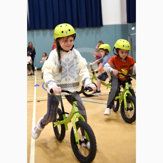 Government 60 active minutes scheme.Active 60 Festival for 5 to 7 yr olds were organised & delivered by Ascot & Maidenhead School Sport Partnership. Braywick Leisure Centre sports hall, MaidenheadWaltham St Lawrence School