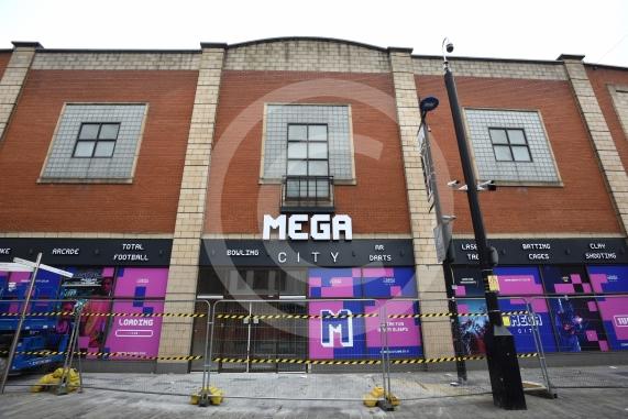 The new Mega City that will be opening on Slough High Street . It will feature lots of entertainment and games facilities. Signage has now gone up. 