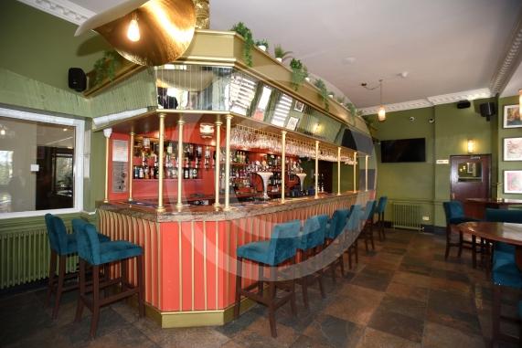 Uno Thames HotelRay Mead Rd, Maidenhead SL6 8NRThe hotel has reopened followed a significant refurbishment