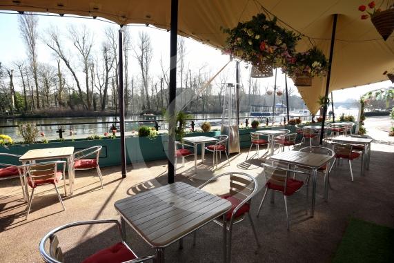 Uno Thames HotelRay Mead Rd, Maidenhead SL6 8NRThe hotel has reopened followed a significant refurbishment