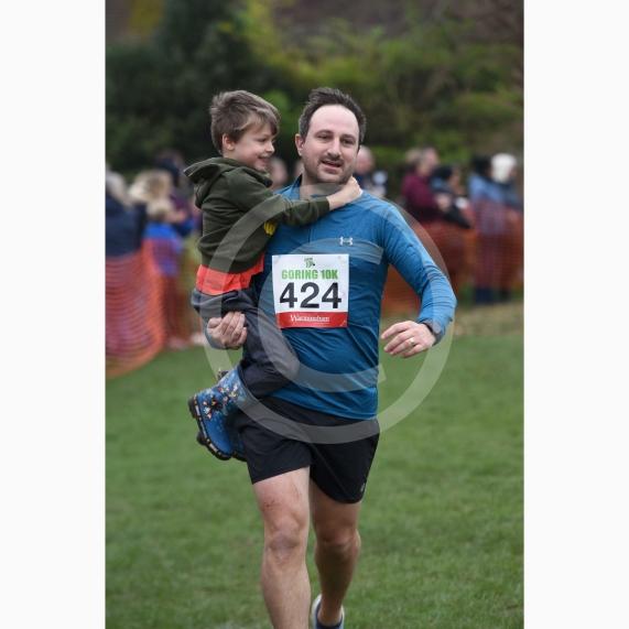 GORING 10K Road RaceDave Hendricks with his son, Felix 5