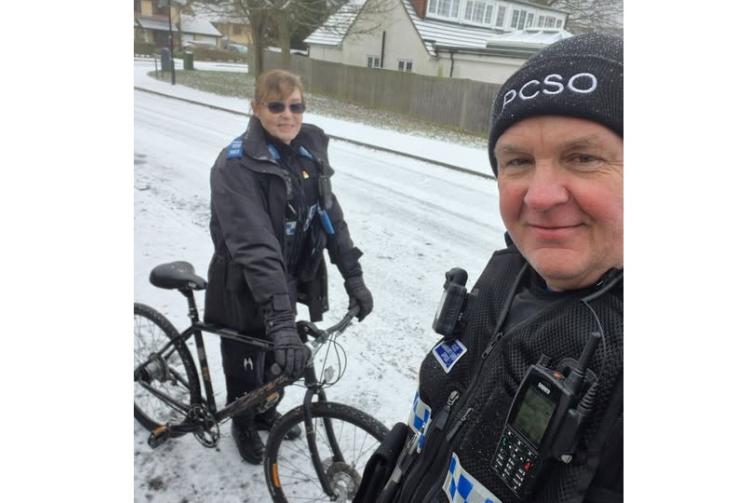Chilling chase sees barefooted bike thief pursued across the snow