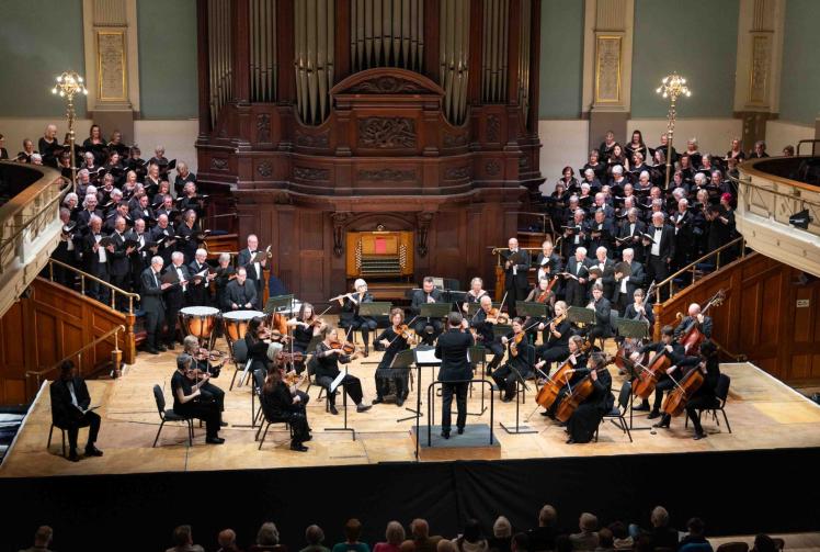 Review: Full and soaring melodies at Henley Choral Society's spring concert