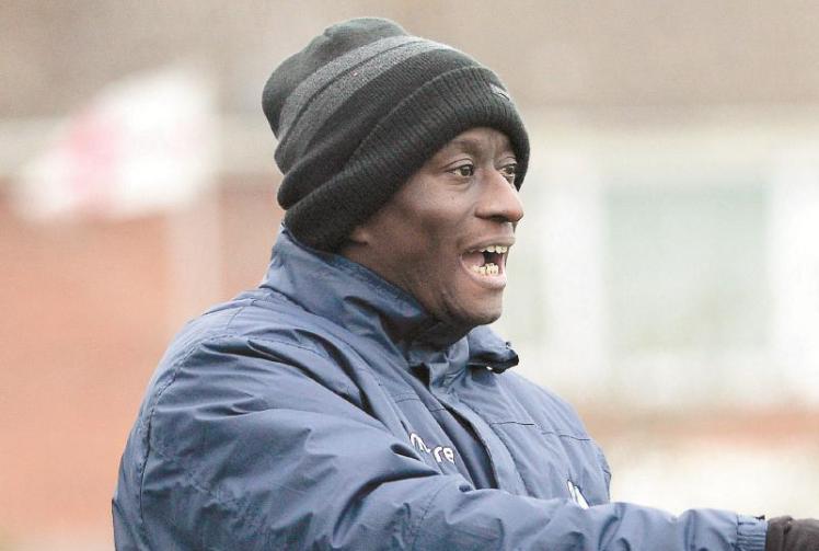 Red card proves costly as Marlow's momentum stalls but Flackwell battle back to win