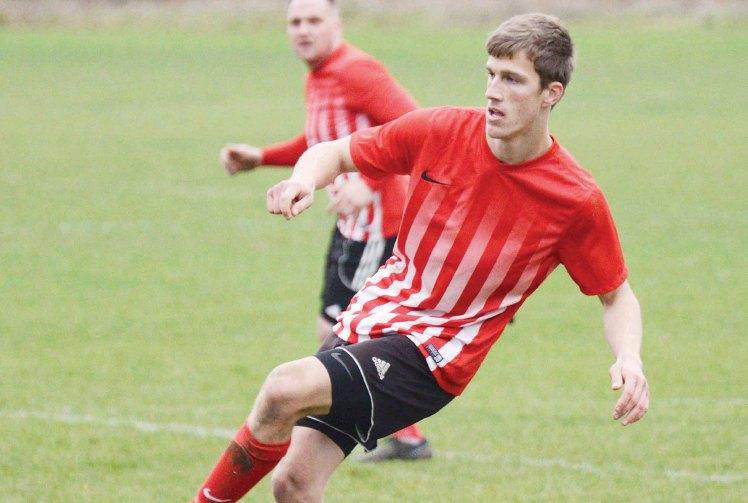 Villagers&rsquo; five-star display extends lead at top of table