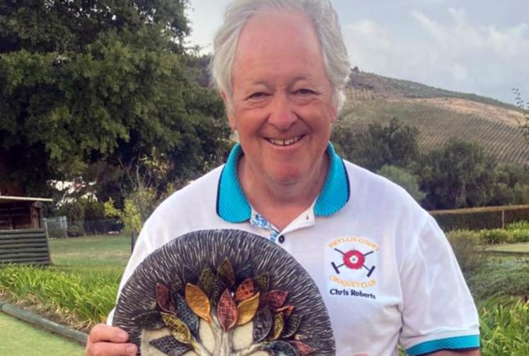 Phyllis Court's Roberts hits back to secure South Africa win